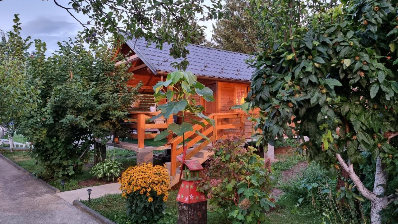 Holiday Home Sajra Kulen Vakuf Esterno foto