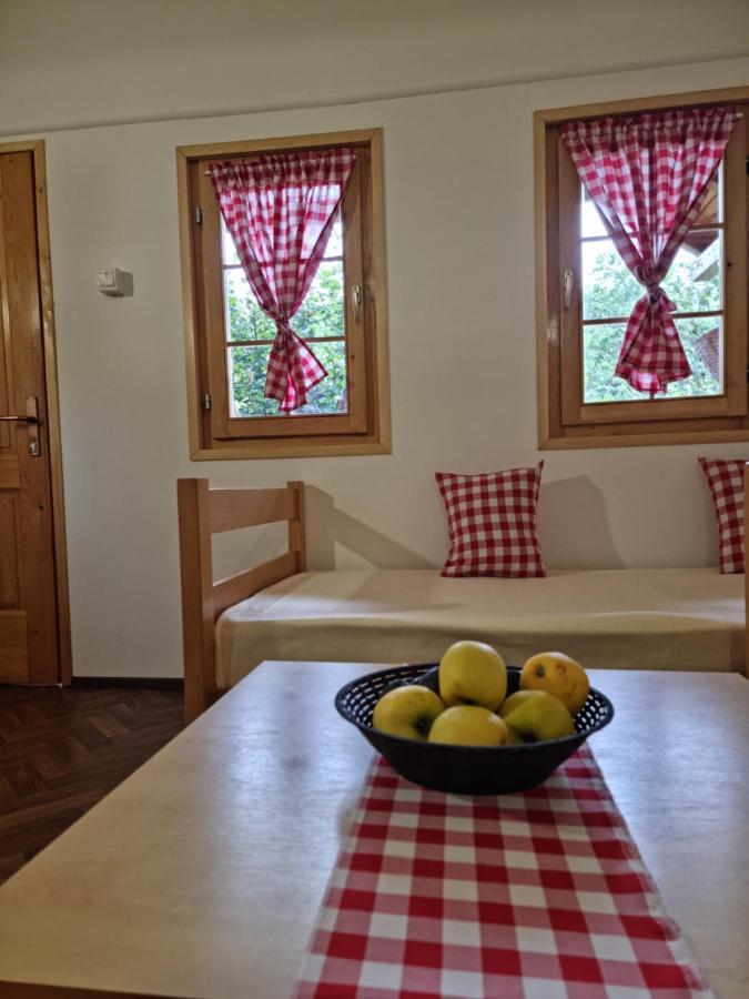 Holiday Home Sajra Kulen Vakuf Esterno foto
