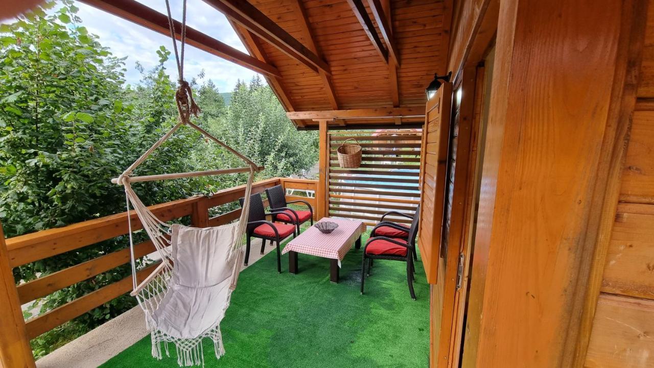 Holiday Home Sajra Kulen Vakuf Esterno foto